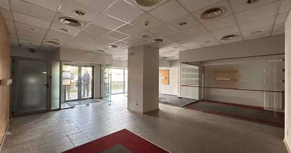 Spațiu comercial de vânzare de 130 mp, în zona Frumoasa, Iași