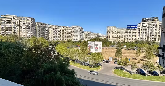 Apartament Titan