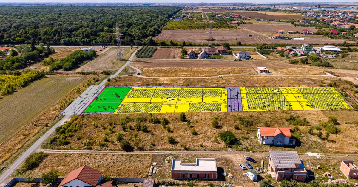 Teren Construcții intravilan de vânzare de 9957 mp, în Giarmata-Vii