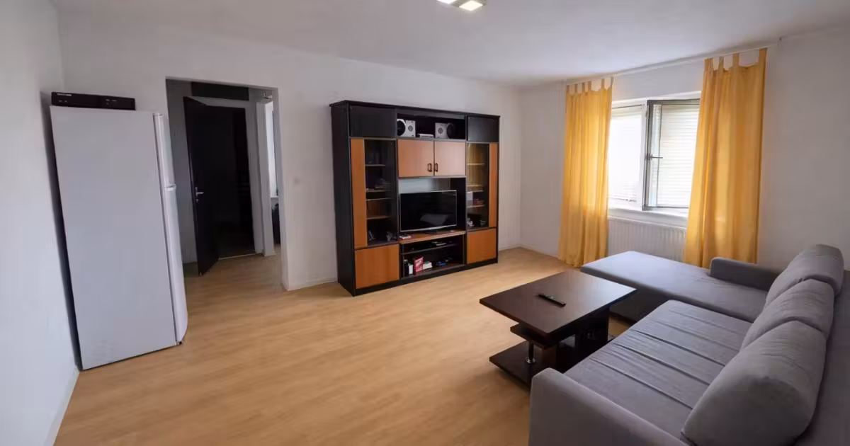 Apartament de vânzare cu 3 camere, mobilat în zona Giurgiului, Sector 4