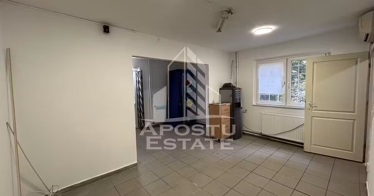 Spațiu comercial de vânzare de 32 mp, în zona P-ța Doina, Timișoara