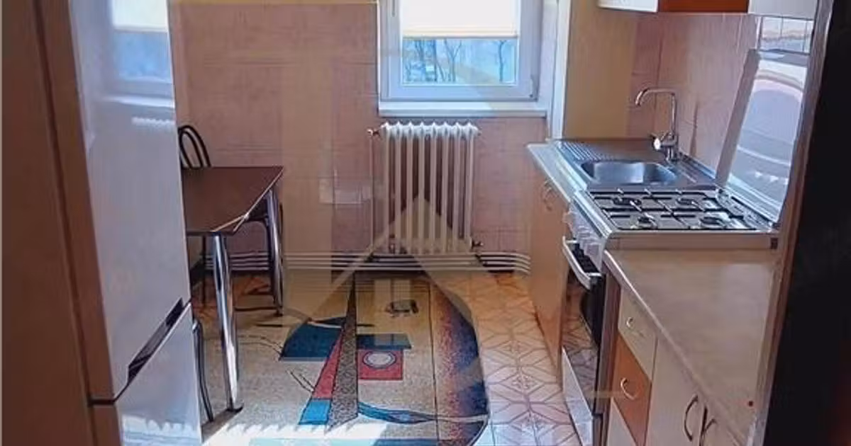 Apartament de vânzare cu 2 camere în zona Centru Civic, Iași