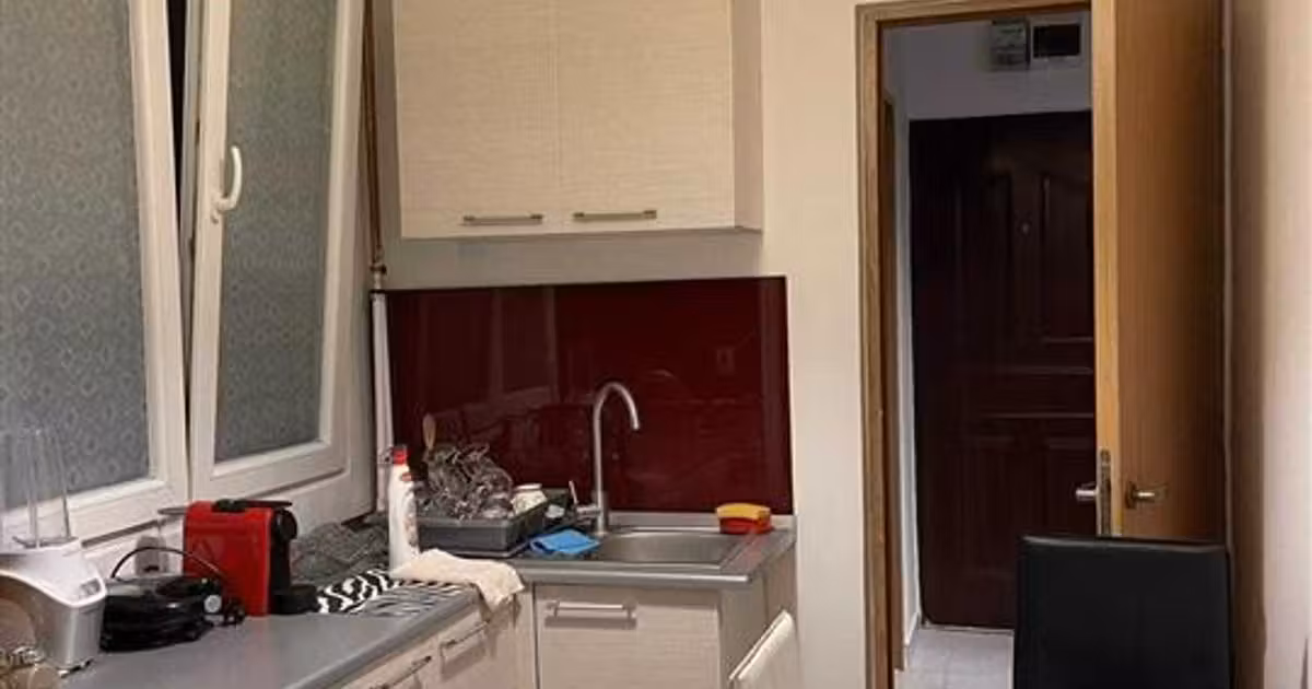 Apartament de vânzare cu 2 camere în zona Eroii Revoluției, Sector 4