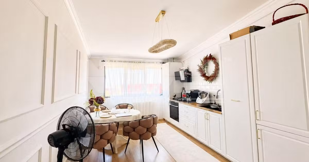 Apartament de vânzare cu 2 camere în Ipotești