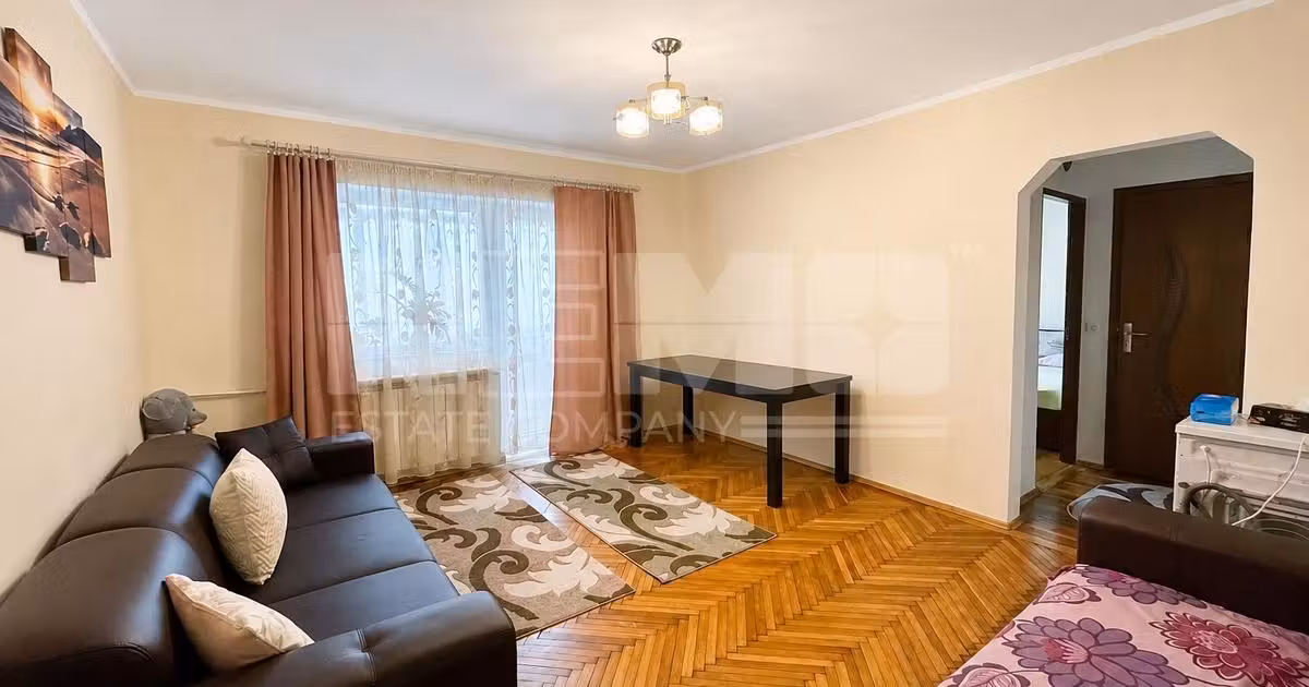 Apartament de vânzare cu 2 camere, mobilat în Rădăuți