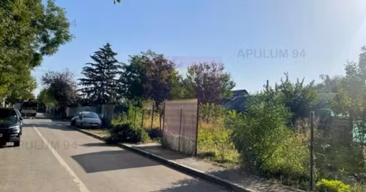 Teren Străulești