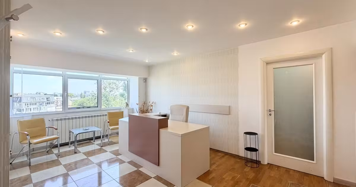 Apartament de vânzare cu 3 camere, mobilat în zona Libertății, Sector 4