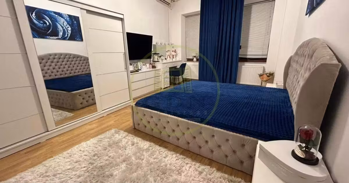 Casă individuală de vânzare cu 3 camere, mobilată în zona Central, Craiova
