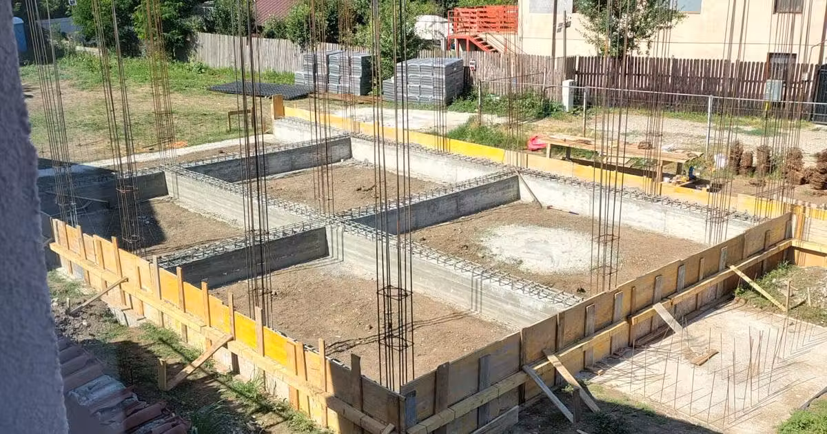 Casă individuală de vânzare cu 5 camere în Pantelimon
