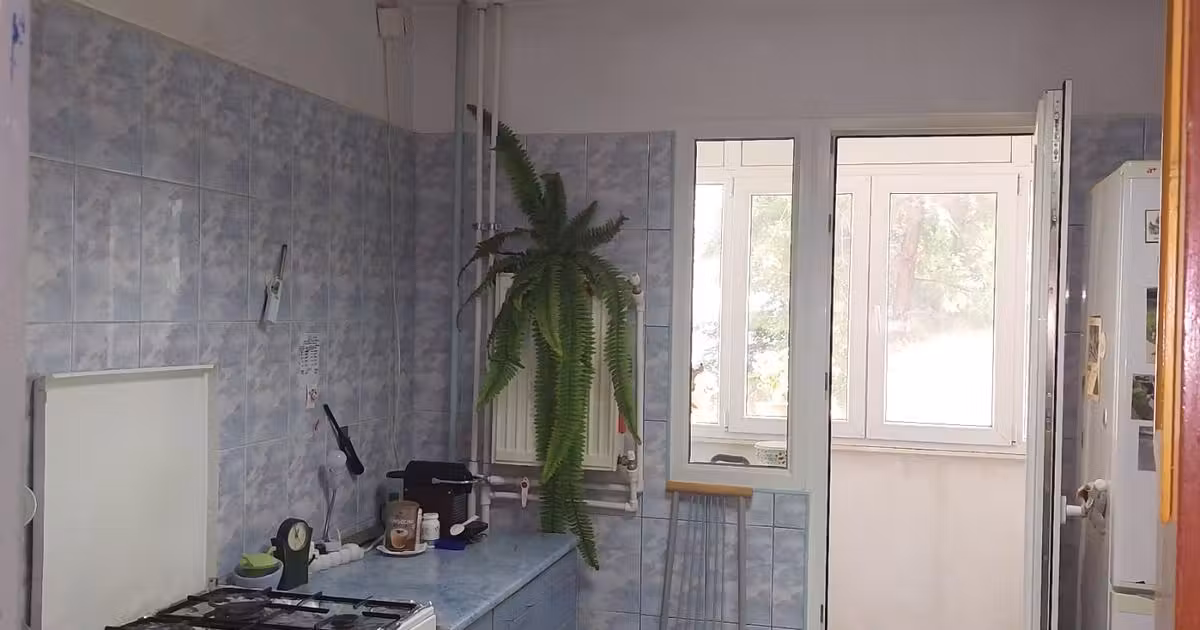 Apartament de vânzare cu 3 camere în zona Baba Novac, Sector 3