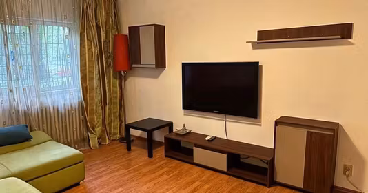 Apartament Militari