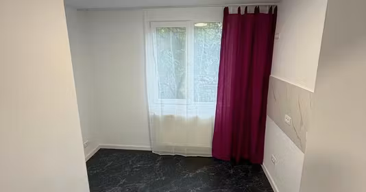 Apartament Militari