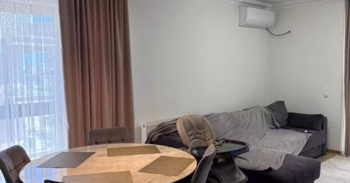 Apartament de vânzare cu 4 camere, mobilat în zona Drumul Taberei, Sector 6