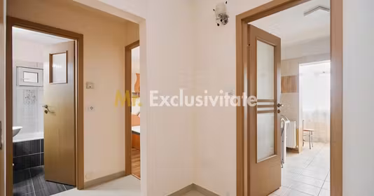 Apartament Exterior Est