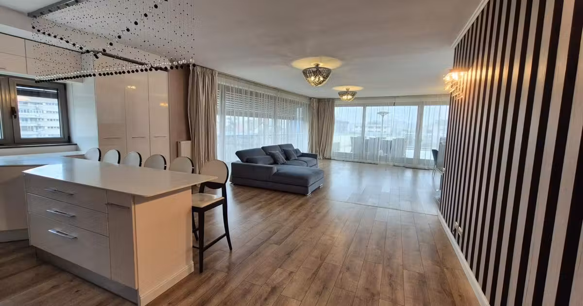 Apartament de vânzare cu 3 camere în zona P-ța Romană, Ultracentral