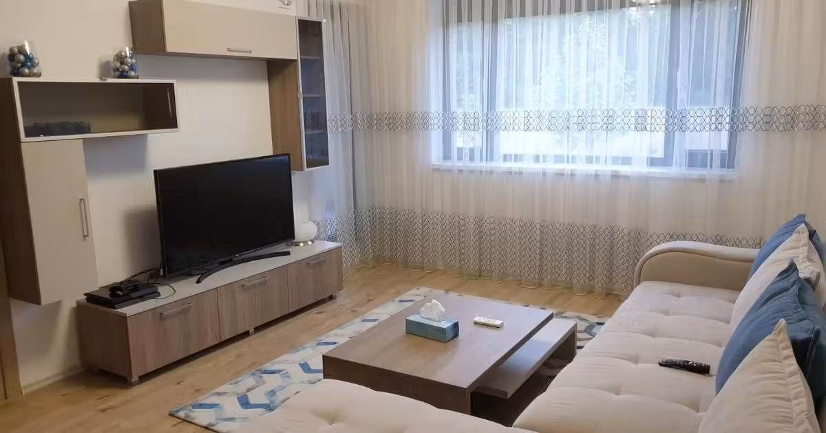 Apartament de vânzare cu 3 camere, mobilat în zona Băneasa, Sector 1