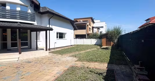 Casă Odăi