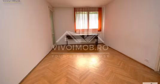 Apartament Titan