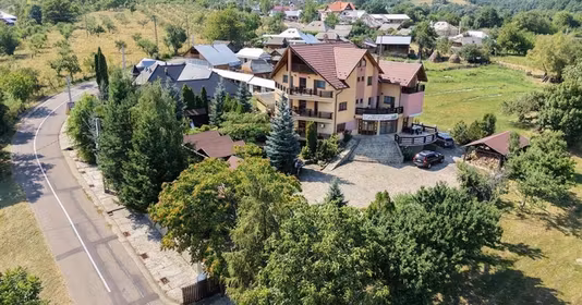 Spațiu comercial Văratec