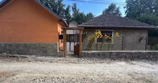 Casă Exterior Est