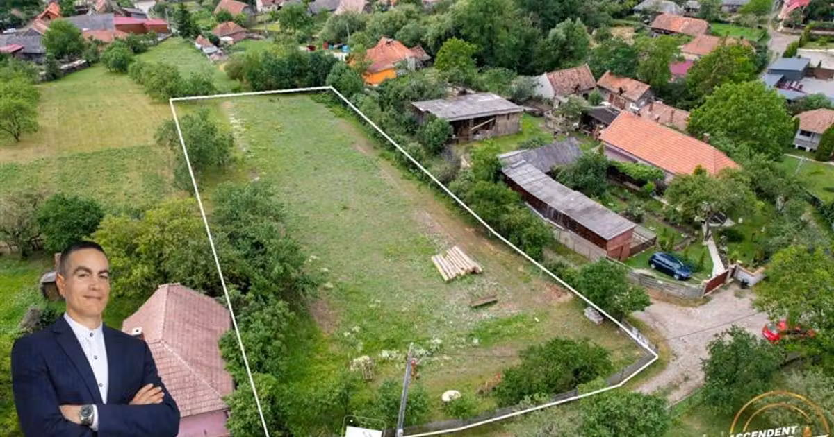 Teren Construcții intravilan de vânzare de 2660 mp, în Cernat