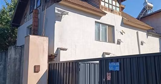 Casă Fundeni