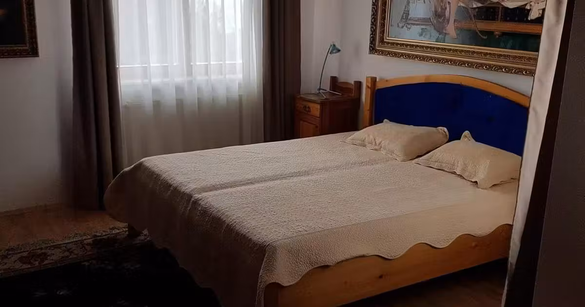 Casă individuală de vânzare cu 6 camere în Chichiș