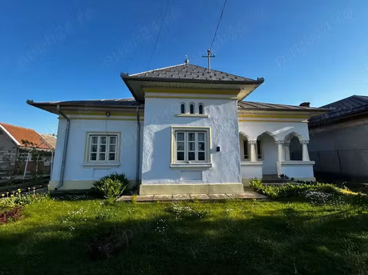 Casă Piatra-Olt