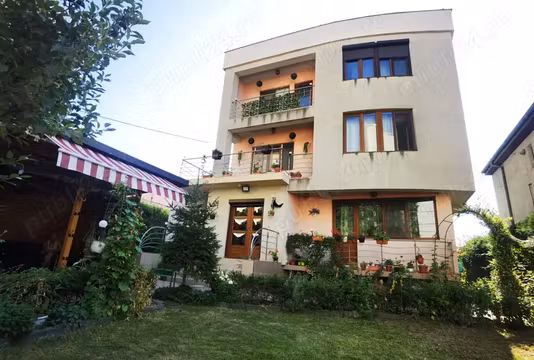 Casă Navodari