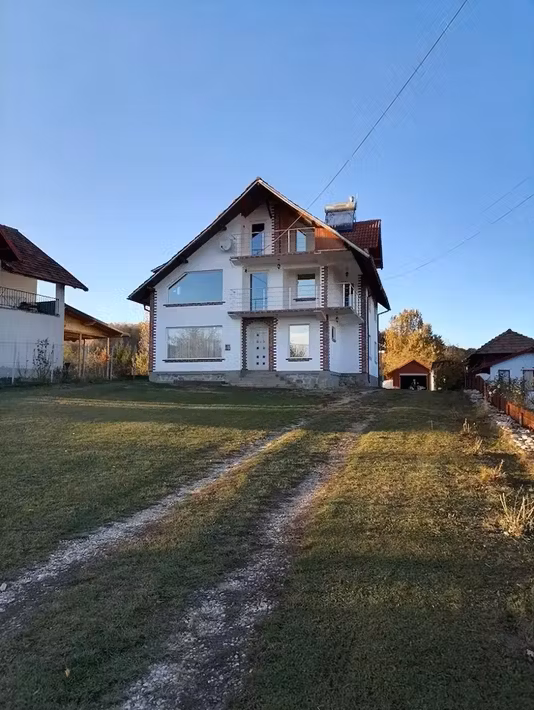 Casă Valea lui Enache