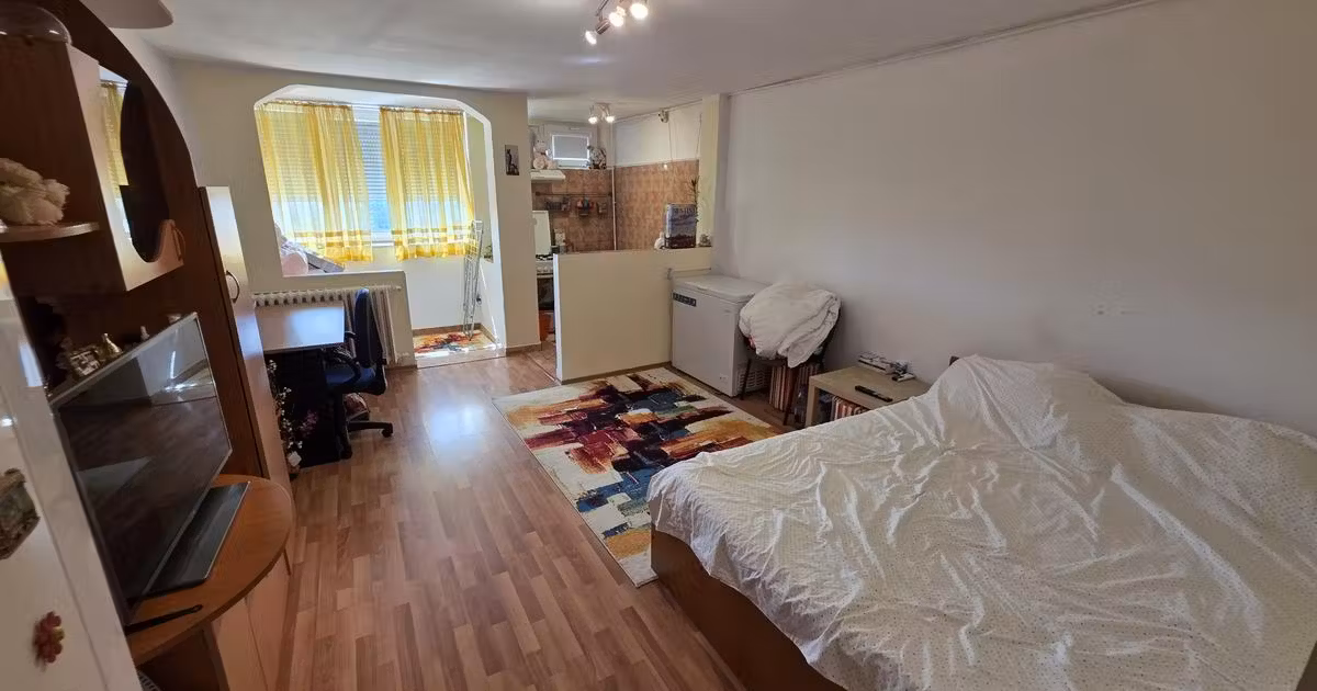 Garsonieră de vânzare, mobilată în zona Costin Georgian, Sector 3