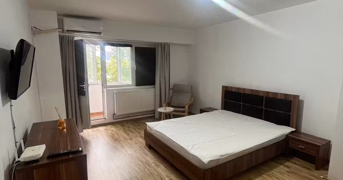 Garsonieră de vânzare, mobilată în zona Basarabia, Sector 3