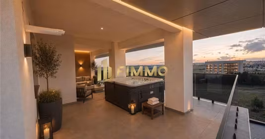 Penthouse Central