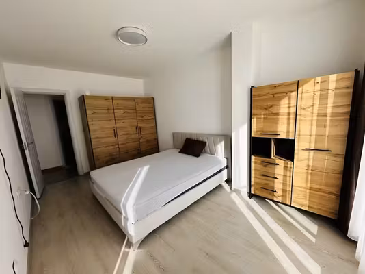 Apartament Titan
