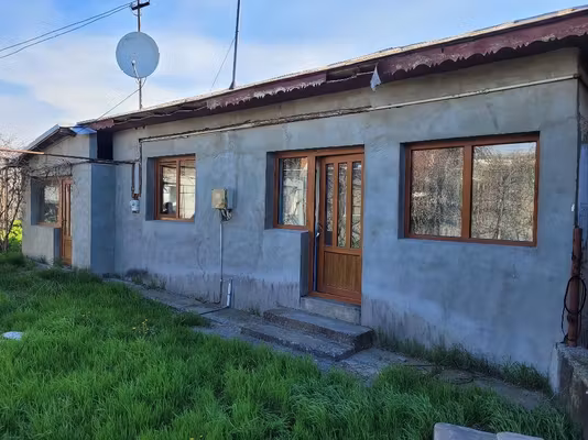 Casă Bratasanca