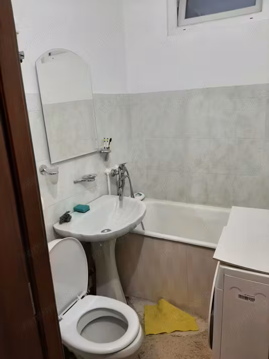 Garsonieră Sector 4