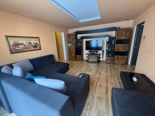 Apartament ARADULUI