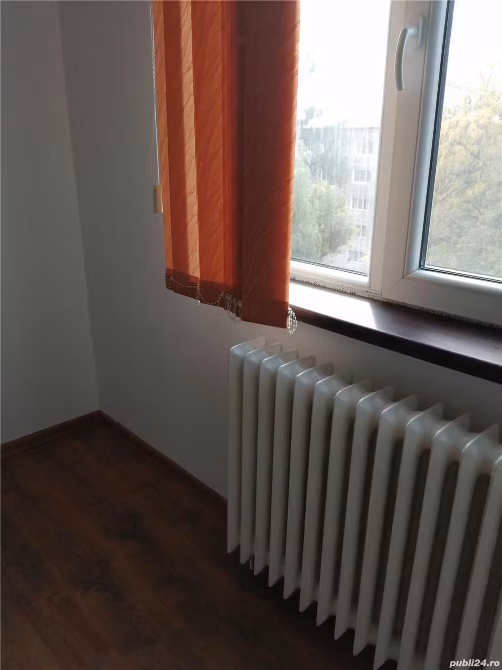 Vând apartament