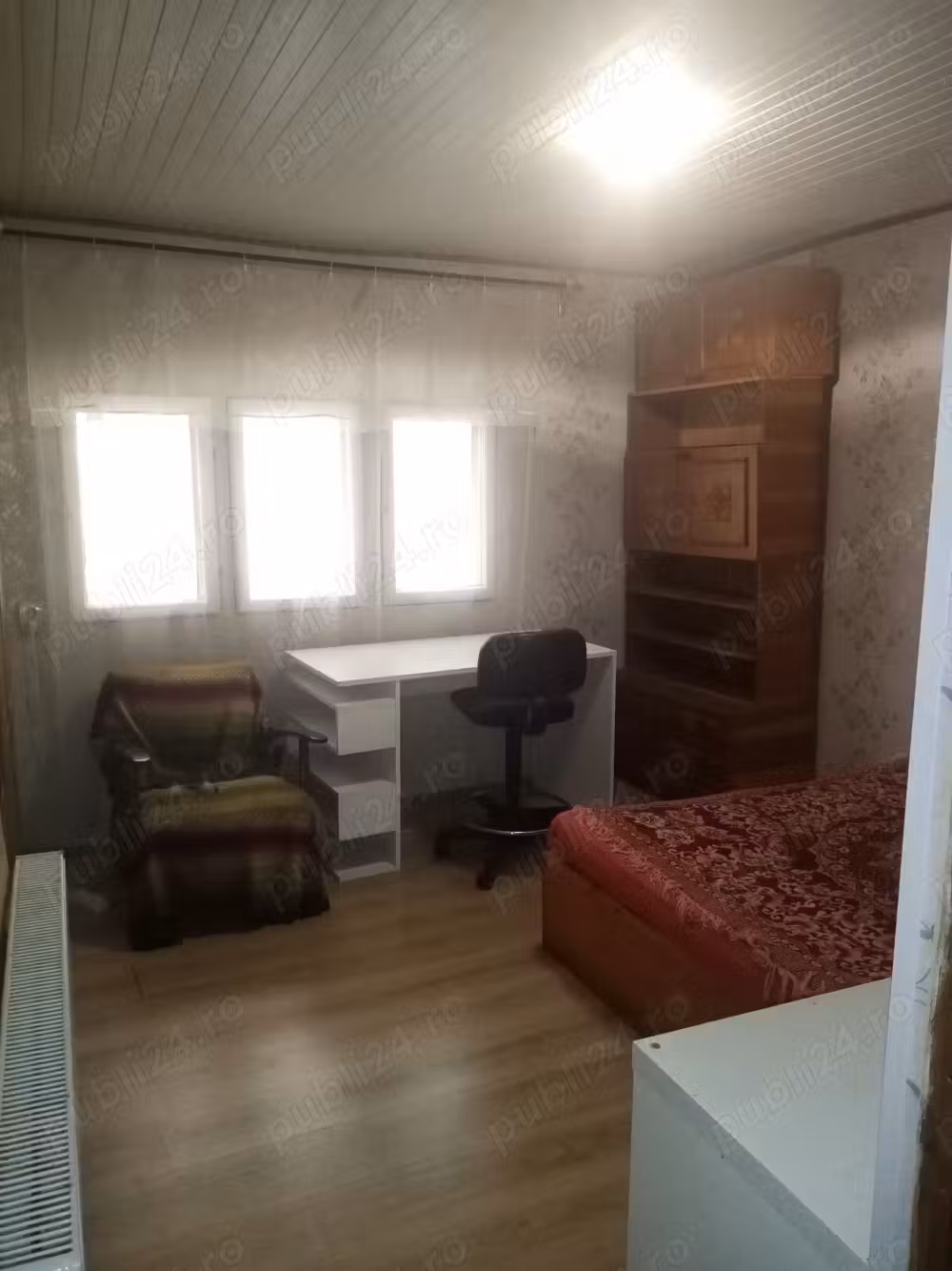 Camera cu cheltuieli incluse pentru fete