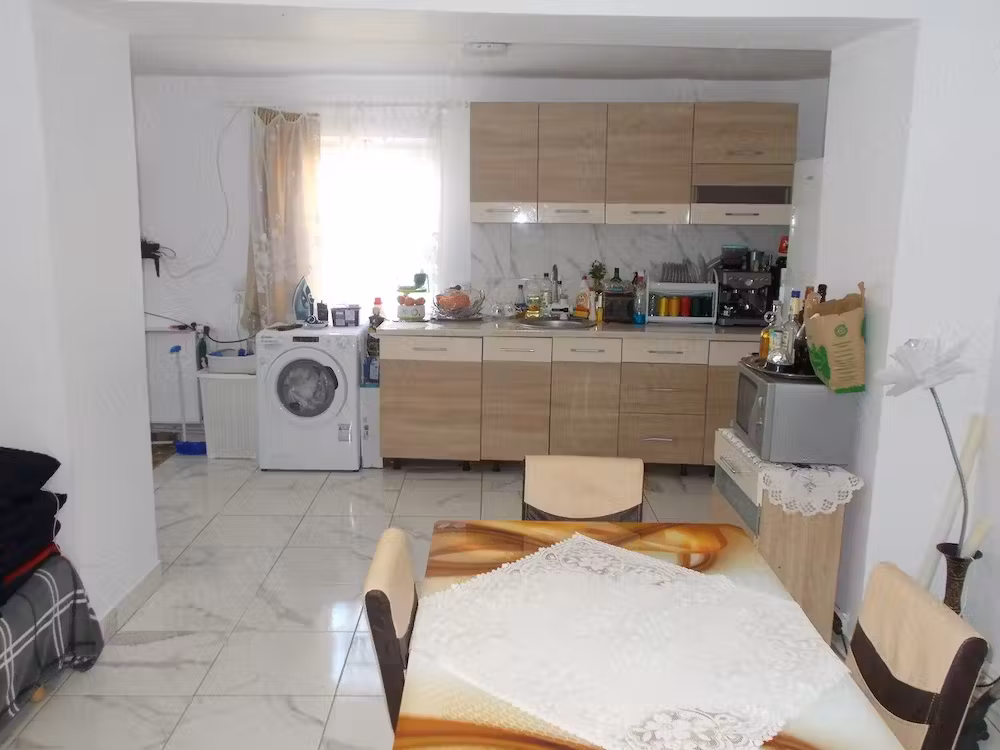 Casă · 2 camere · 85 m², Parta, giroc