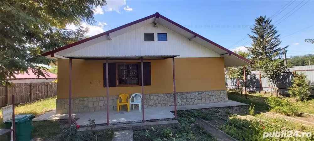 Casa de locuit/casa de vacanta Popesti, Vrancea, la 15 Km de Focsani
