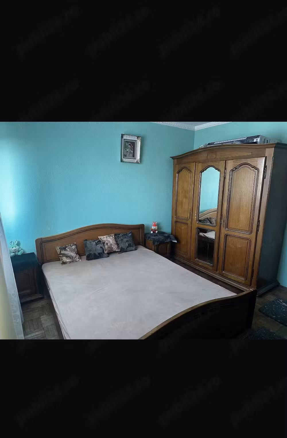 Inchiriez apartament cu doua camere!