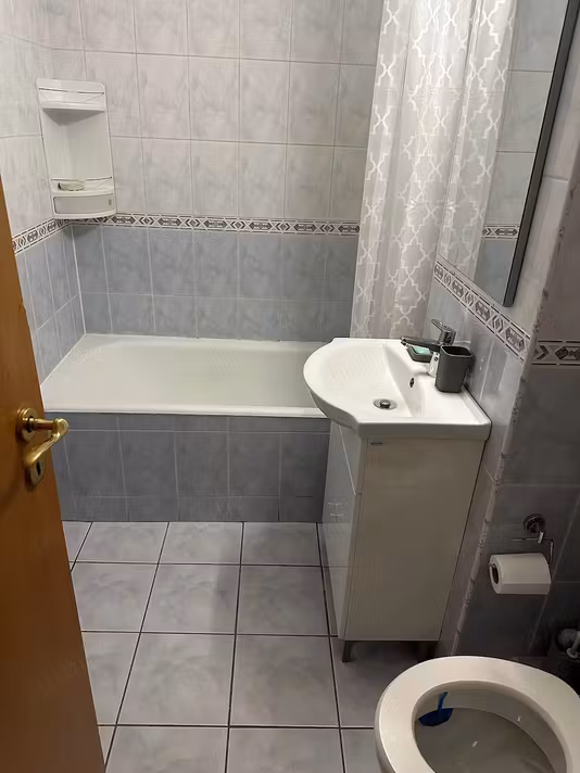 Apartament Circumvalatiunii