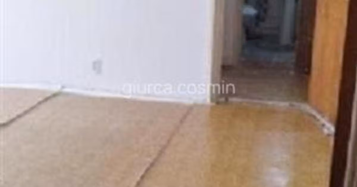 Apartament de vânzare cu 3 camere în zona Berceni, Sector 4