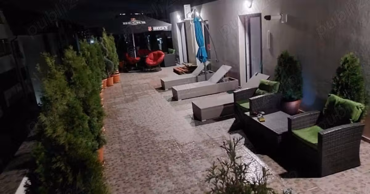 Penthouse de vânzare cu 3 camere, mobilat în zona Berceni, Sector 4