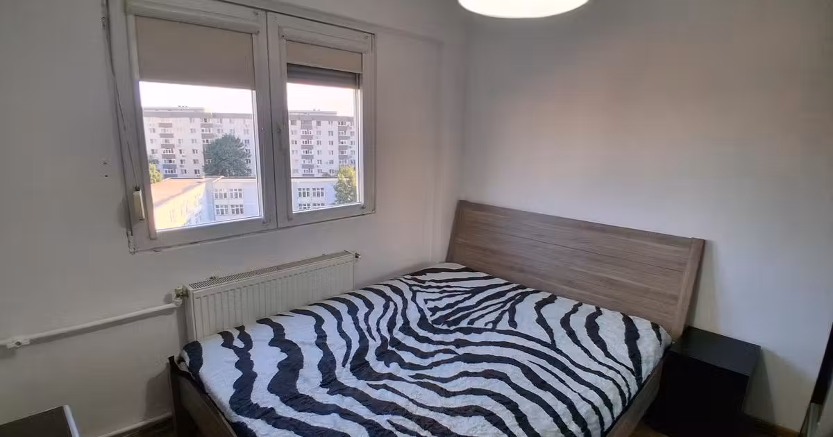 Apartament de vânzare cu 2 camere, mobilat în zona Lujerului, Sector 6