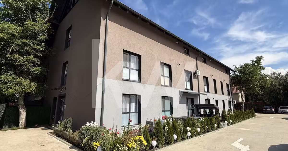 Apartament de vânzare cu 2 camere în zona Stupini, Brașov