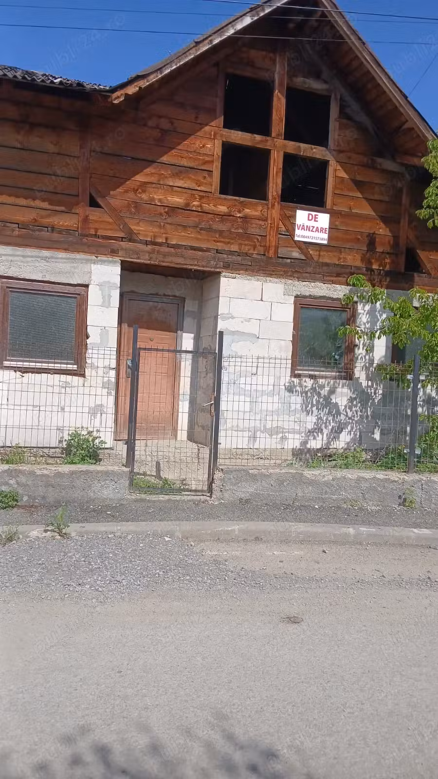 Vand casa cu teren in Viseu de sus