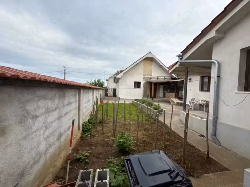 Casă · 3 camere · 160 m², Dealuri%252bOradea, Oradea