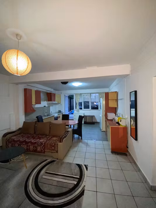 Apartament Ciresilor, Pasteur